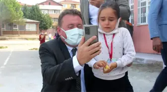 BAŞKANIMIZ GÜNDOĞDU, AİLESİNİ ÖZLEYEN KIZ ÇOCUĞUNU BABASIYLA GÖRÜŞTÜRDÜ