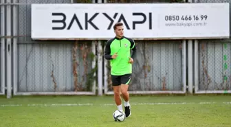 Bursaspor'un milli futbolcuları geri döndü