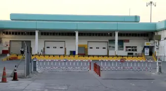 Adana Havalimanı'nda klima motoru patladı: 2 işçi yaralandı