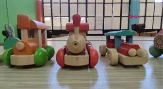 AHŞAP OYUNCAKLARI İHRAÇ ETMEYİ HEDEFLİYOR