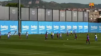 Barcelona AE Prat İle Antrenman Maçı Yaptı