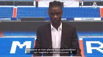 Eduardo Camavinga ''Bu armayı savunacağım için çok gururluyum.''