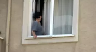 Eşini bıçakla rehin aldı! Bursa'da film sahnelerini aratmayan rehine operasyonu