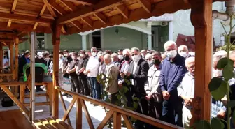 Eski belediye başkanı son yolculuğuna uğurlandı