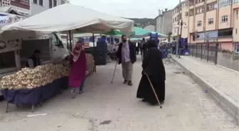 KASTAMONU - Bozkurt'ta sel felaketinin ardından ilk kez pazar kuruldu