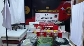 Sahte doktorun iş yerine baskın! Zulasından canlı sülükler de çıktı
