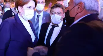 İYİ Parti Genel Başkanı Akşener, Ardahan'da esnafı ziyaret etti