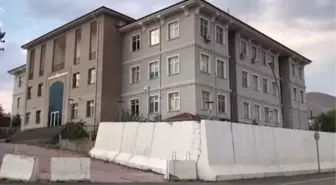 KAHRAMANMARAŞ - 'Sosyal market' projesiyle 6 bin kişiye kıyafet dağıtılacak