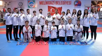 Melikgazi Taekwondo Takımı başarıdan başarıya koşuyor