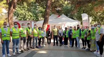 Kırklareli'nde 'Vefa Sosyal Destek Grubu' gönüllüleri Türk Kızılaya kan bağışında bulundu