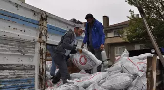 Gümüşhacıköy SYDV kömür yardımının dağıtımına başladı