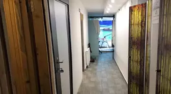 Masaj salonu görünümlü işletmede 'fuhuş' baskını: 9 gözaltı