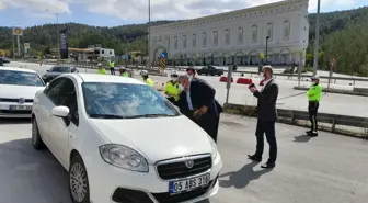 Ahilik Haftası'nda sürücülere leblebi ikramı