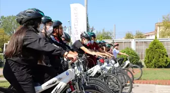 İzmitli gençler pedalları sağlık için çevirdi