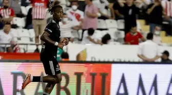 Michy Batshuayi, yayıncı kuruluşun yorumcusu Feyyaz Uçar'ı mest etti: Gümbür gümbür gelmiş çocuk