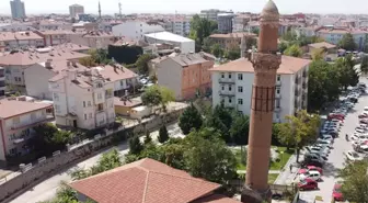 Ünlü Pisa Kulesi'ne benzetiliyor! Aksaray'daki eğik minarenin sırrını çözmek için çalışmalara başlandı