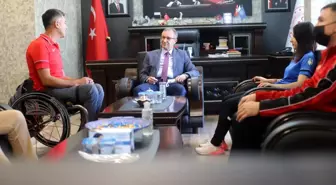 Bakan Kasapoğlu'ndan Paralimpik Oyunları'na katılan Denizlili 2 sporcuya teşekkür mektubu