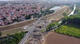 Halkalı-Kapıkule Demir Yolu Projesi'nin Edirne'deki viyadük çalışmaları sürüyor