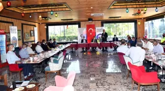 Mahalle muhtarları ile 'huzur ve güvenlik' toplantısı yapıldı