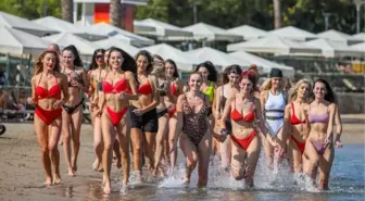 40 farklı ülkeden Antalya'ya geldiler! Kraliçe adayları denizin keyfini çıkartıyor