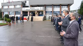 Bartın'da trafik kazasında hayatını kaybeden komiser yardımcısının cenazesi defnedildi