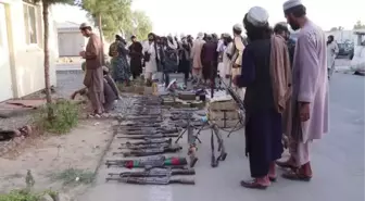 Son dakika... AFGANİSTAN - Taliban, Kandahar'da dört silah kaçakçısını yakaladı