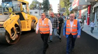 Başkan Beyazgül Birecik'te Yürütülen Asfalt Çalışmalarını İnceledi