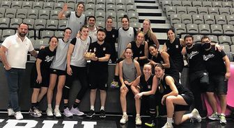 Futboldaki şanssızlık basketbola sıçradı! Beşiktaş Kadın Takımı maça çıkamıyor