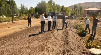 Günkırı Belediye Başkanı Çetinsoy yol çalışmalarını denetledi