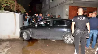 Son dakika... Polisten kaçıp, kaza yapınca yakalanan sürücünün otomobilinden otomatik tabanca çıktı
