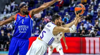 Anadolu Efes, Euroleague'e mağlubiyetle başladı