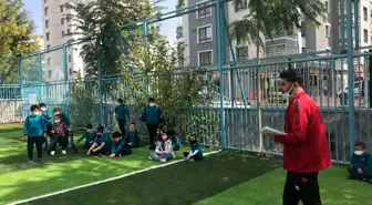 Badminton branşına sporcular GSB Spor okullarından yetişecek