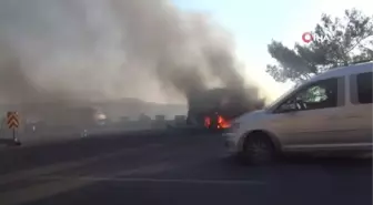 Ekmek teknelerinin yanışını gözyaşları içinde izlediler