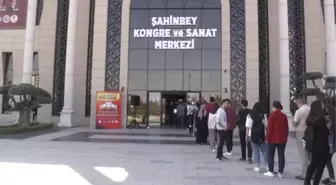 GAZİANTEP - Şahinbey Kitap Günleri Fuarı açıldı