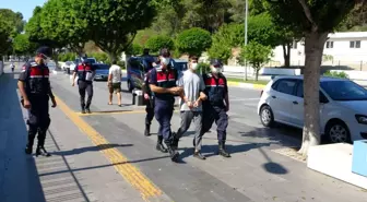 5 yıldızlı otelin temizlik görevlisi güvenlik görevlisini bıçakla yaraladı