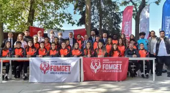 FOMGET KADIN FUTBOL TAKIMI YENİ SEZONA HAZIR