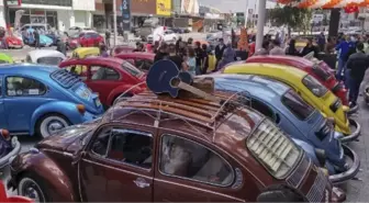 'Vosvos' araç sahiplerinden Kızılay'a kan bağışı