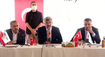 Vali Bilmez, Muradiye'deki muhtarlarla bir araya geldi