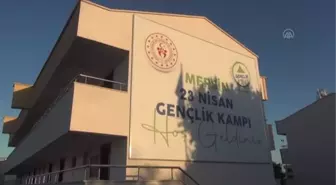 Gençlik kampı kız öğrenciler için yurda dönüştürüldü