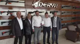 Beyşehir'de ihracatta ilk bine giren firmaya plaket verildi