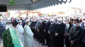 Son dakika haber | Diyanet İşleri Başkanı Erbaş, Dış İlişkiler Genel Müdürü Atalay'ın babasının cenaze namazına katıldı