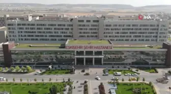 Eskişehir Şehir Hastanesi'nde 'Skolyoz' tedavileri umut ışığı oluyor