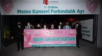 01-31 Ekim Ayı Meme Kanseri Bilinçlendirme ve Farkındalık Ayı Münasebetiyle Eskişehir Millet Bahçesi Pembe Işıklandırıldı