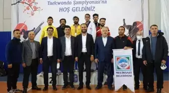 İşitme Engelliler Taekwondo Türkiye Şampiyonasında Kayseri rüzgârı