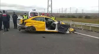 Son dakika haber... Kuzey Marmara Otoyolu'ndaki trafik kazasında 2 kişi öldü, 1 kişi yaralandı