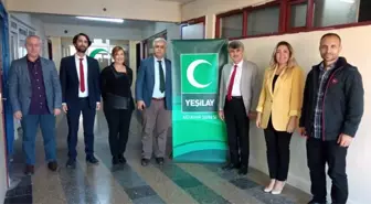 Rektör Uysal'dan Yeşilay Kütahya Şubesi'ne ziyaret