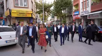 CHP'li belediye başkanları esnafı ziyaret etti, Atatürk Parkı'nı gezdi