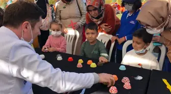 Bağcılar Belediyesi Bilgi Evleri öğrencileri, Konya Bilim Festivali'nde stant açtı
