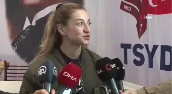 Son dakika haber: Buse Naz Çakıroğlu: 'Olimpiyatlarda aldığım madalya, bana iki olimpiyat hayali kurmamı sağladı'- 'Gümüş madalya kazanmanın sevinci değil altın...