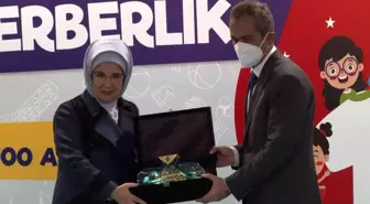 Emine Erdoğan: 'Kadınların güçlenmesinin bir sonraki aşaması, daha güçlü ailelerin ortaya çıkmasıdır'